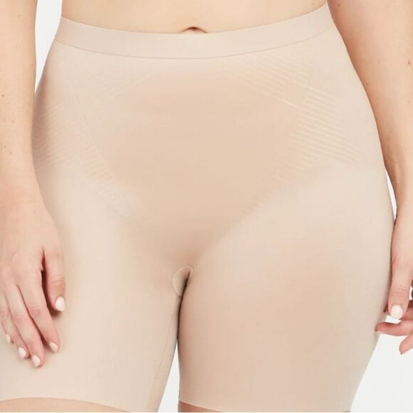 Spanx Women's Thinstincts 2.0 High-Waisted Mid-Thigh Shorts size small - Picture 6 of 8
